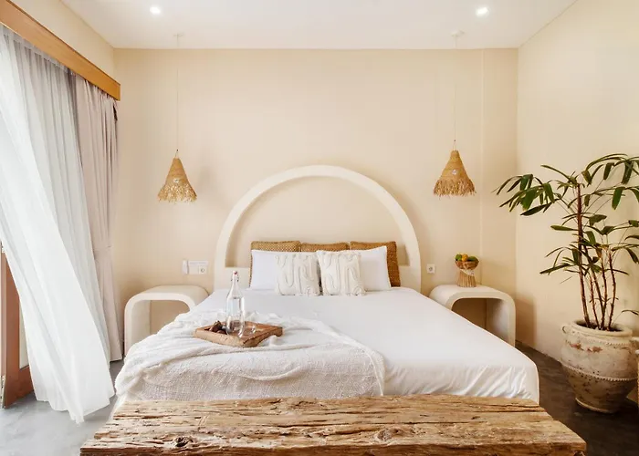 Pool In Include Breakfast - Sleeps 6 Canggu