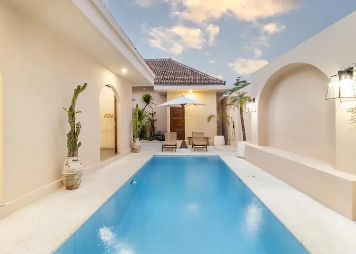 别墅 Pool In Include Breakfast - Sleeps 6