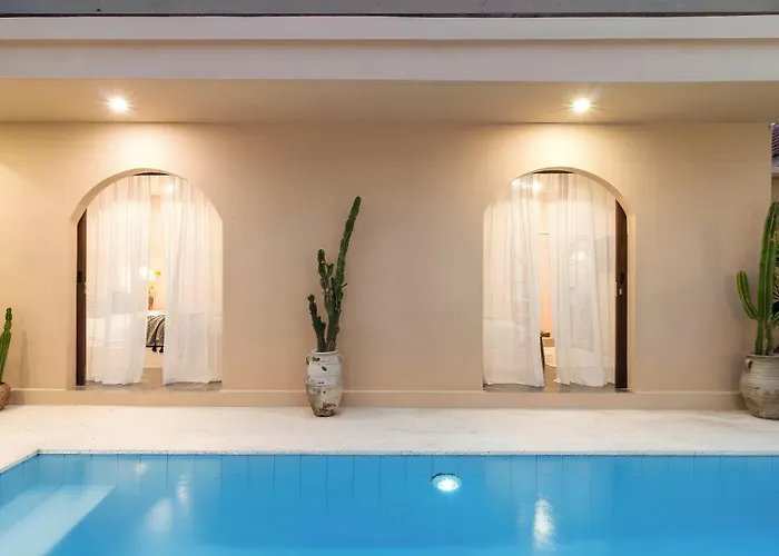 别墅 Pool In Include Breakfast - Sleeps 6 坎古